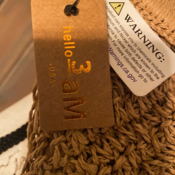 NWT Straw Tote - Large - Picture 3 of 3